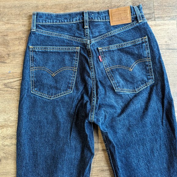 Levi's 70's High Rise Slim Straight - Picture 7 of 7